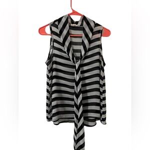 L8ter women’s blouse /top. Size Small